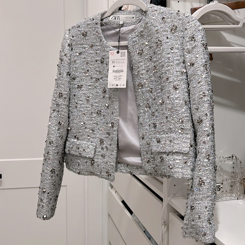 NWT/NBW ZARA Silver Sequin Crop Blazer